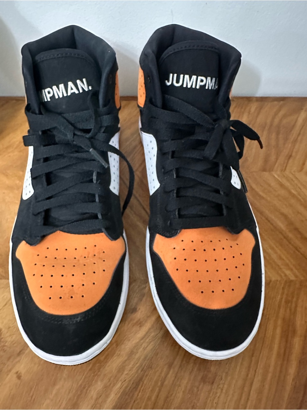 Nike Air Jordan Access ‘Shattered Backboard' Black
Orange SZ 11 WORN ONCE